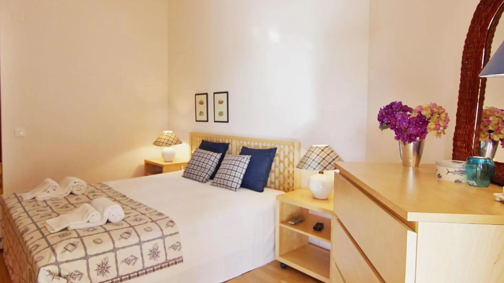 Los Arcos Apartment I Виламура